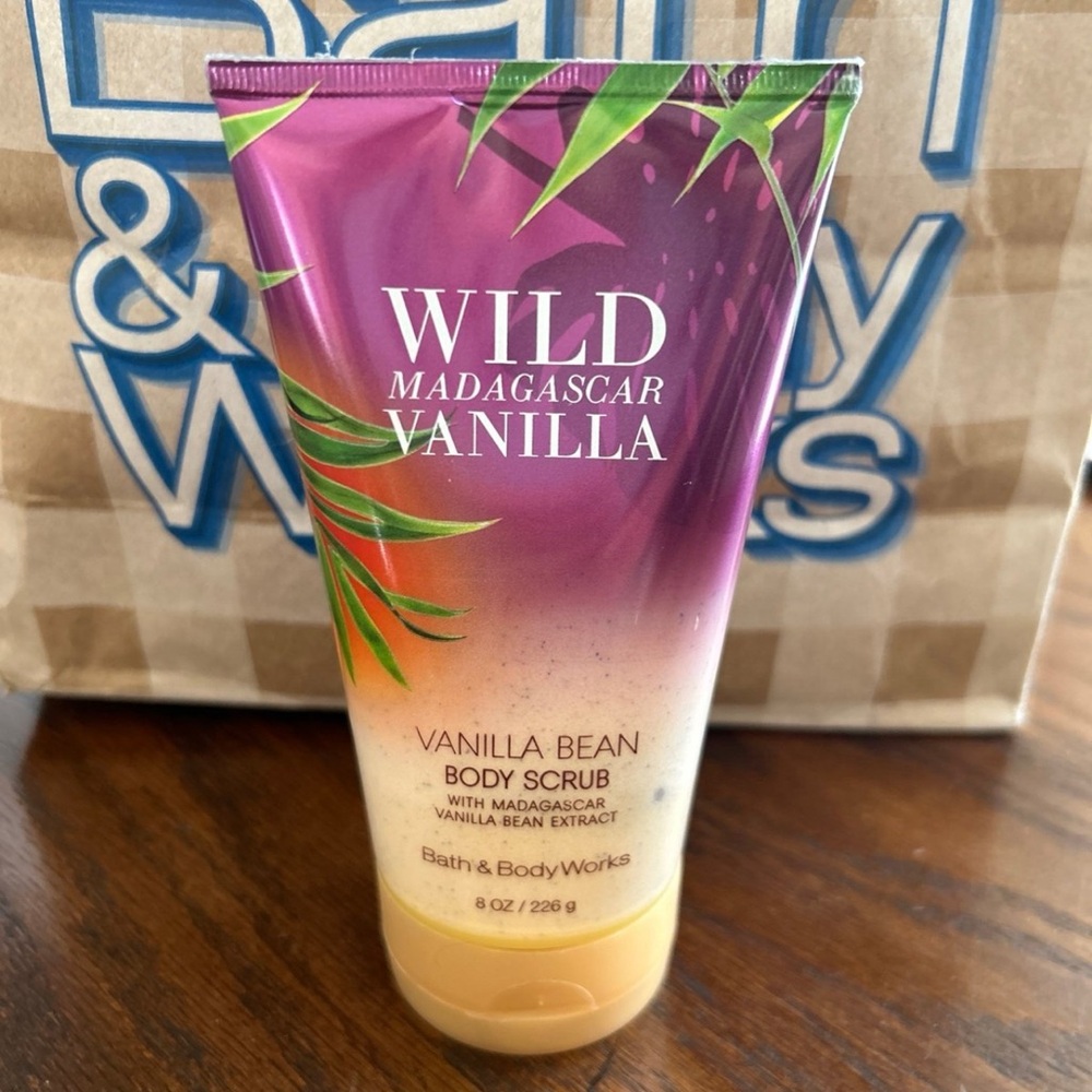 Wild Madagascar Vanilla Bean Body Scrub (ORIGINAL form)-Bath & Body Works